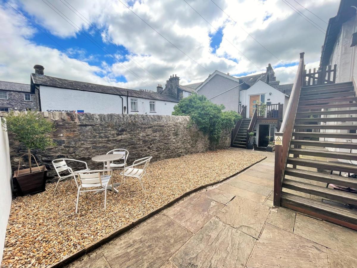 Arthurs Cottage -Charming Courtyard Cottage In The Heart Of Kendal, The Lake District Exteriér fotografie