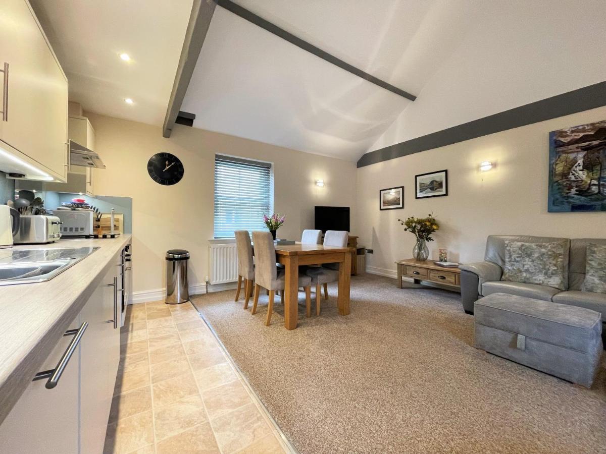 Arthurs Cottage -Charming Courtyard Cottage In The Heart Of Kendal, The Lake District Exteriér fotografie