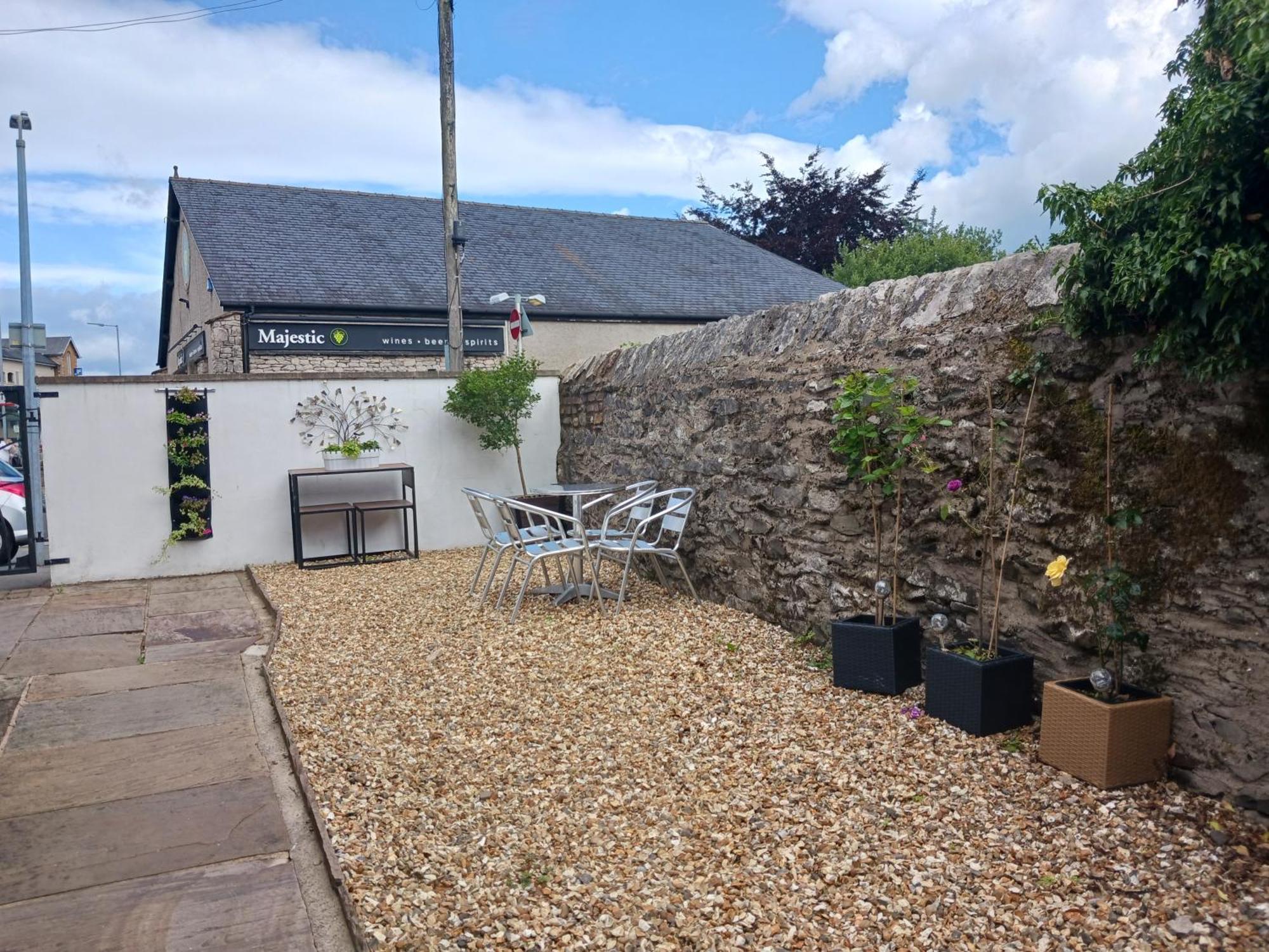 Arthurs Cottage -Charming Courtyard Cottage In The Heart Of Kendal, The Lake District Exteriér fotografie